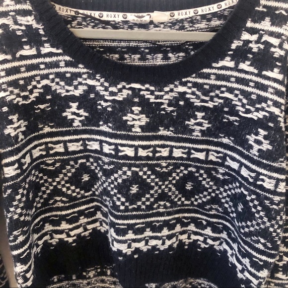 Roxy Black and White Cropped Fair Isle Wool Blend Sweater Size Medium - Picture 3 of 7